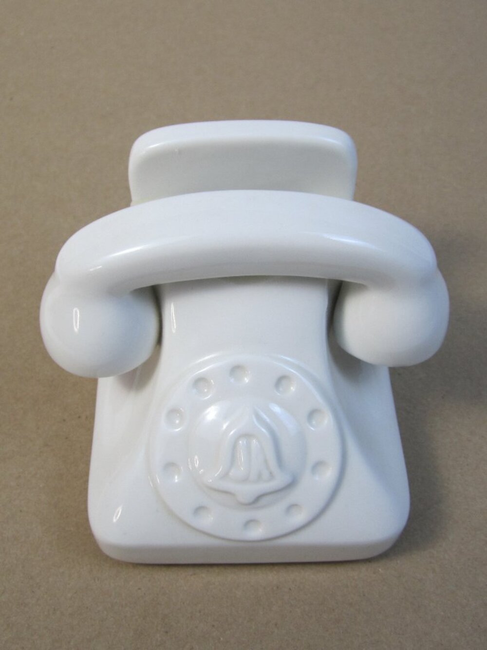 Jonathan Adler White Porcelain Rotary Telephone Smart Phone Holder Stand Dock